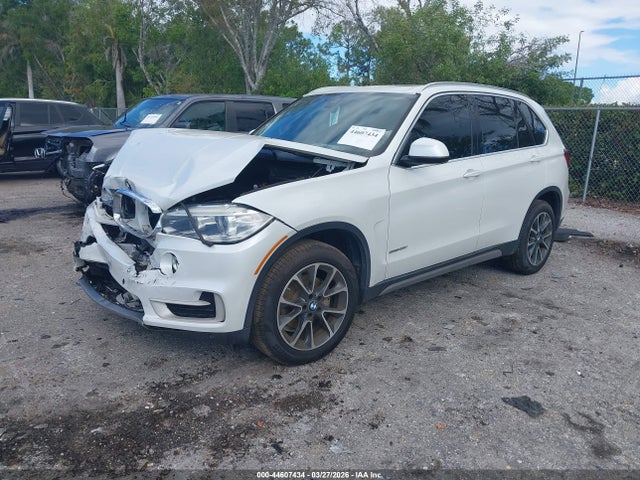 2018 BMW X5 5UXKR2C57J0Z17597 Photo 1