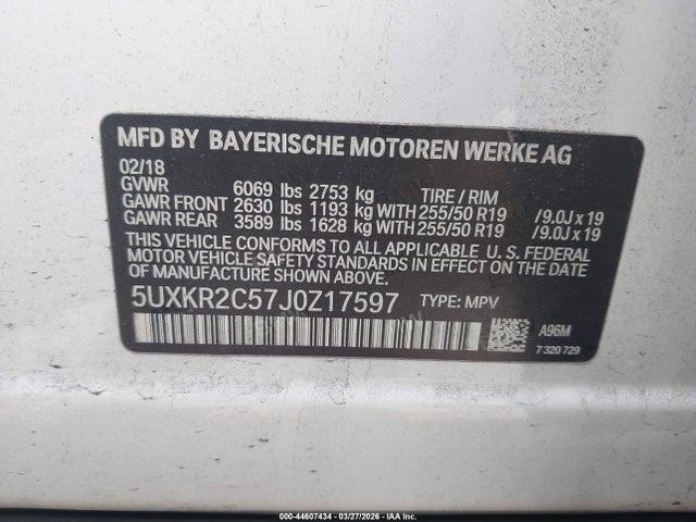 2018 BMW X5 5UXKR2C57J0Z17597 Photo 8