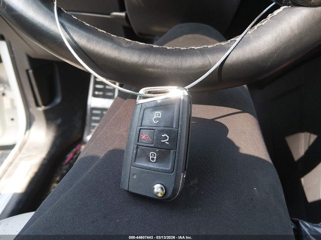 2021 VOLKSWAGEN TIGUAN 3VV2B7AX7MM123919 Photo 10