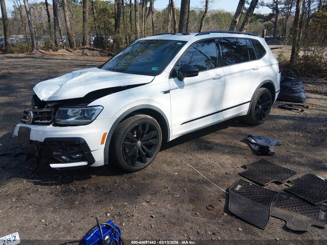 2021 VOLKSWAGEN TIGUAN 3VV2B7AX7MM123919 Photo 1