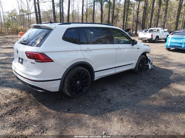 2021 VOLKSWAGEN TIGUAN 3VV2B7AX7MM123919 Photo 3