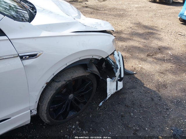 2021 VOLKSWAGEN TIGUAN 3VV2B7AX7MM123919 Photo 5