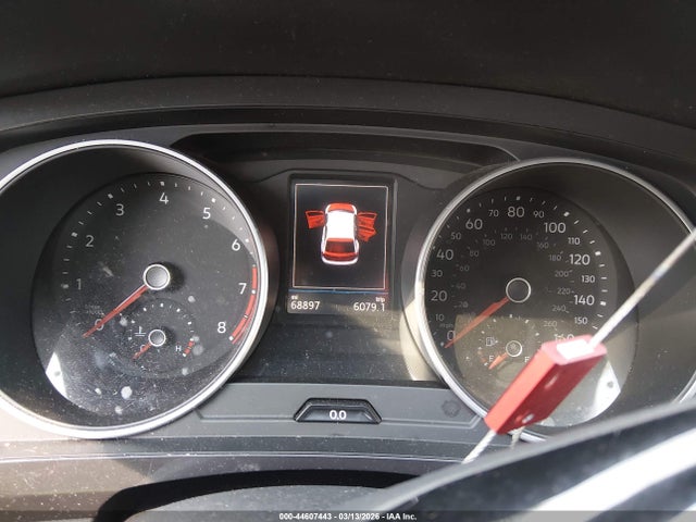 2021 VOLKSWAGEN TIGUAN 3VV2B7AX7MM123919 Photo 6