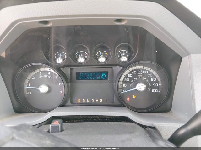 Ford F-350 Chassis Xl 2015 1FDRF3G60FED30813 Image 7