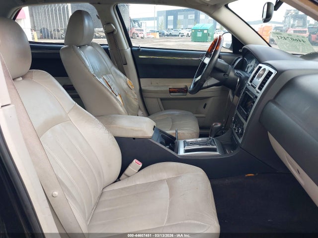 44607451 :رقم المزاد ، 2C3LA63H06H138905 vin ، 2006 Chrysler 300c مزاد بيع