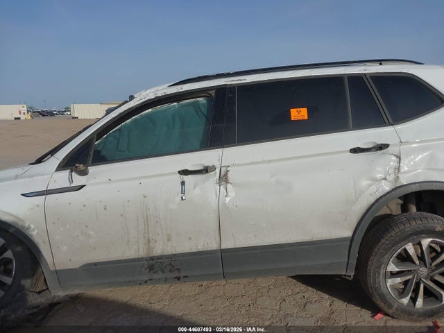 Auction sale of the 2022 Volkswagen Tiguan 2.0t S, vin: 3VV1B7AX6NM143382, lot number: 44607493
