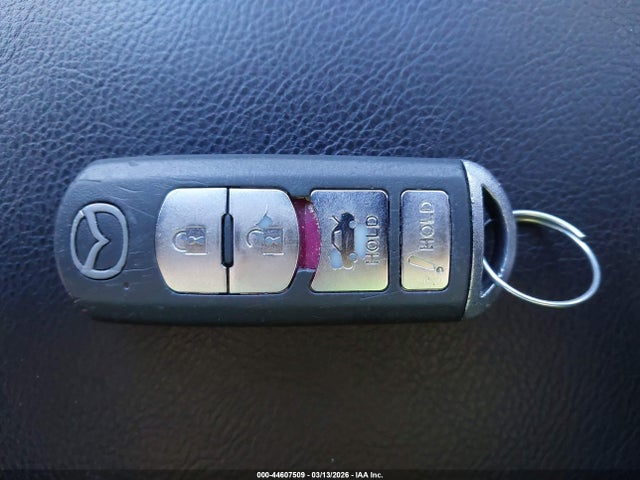 44607509 :رقم المزاد ، 3MZBN1U72JM180777 vin ، 2018 Mazda Mazda3 Sport مزاد بيع