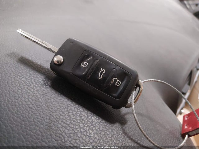 2011 Volkswagen Jetta Sportwagen 2.0l Tdi მანქანა იყიდება აუქციონზე, vin: 3VWPL8AJ5BM624630, აუქციონის ნომერი: 44607511