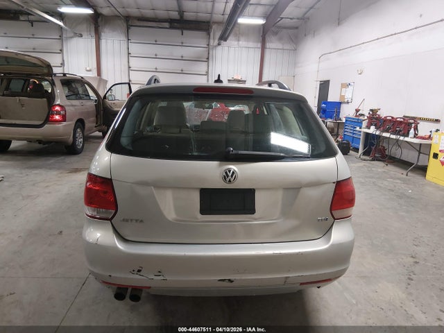 2011 Volkswagen Jetta Sportwagen 2.0l Tdi მანქანა იყიდება აუქციონზე, vin: 3VWPL8AJ5BM624630, აუქციონის ნომერი: 44607511