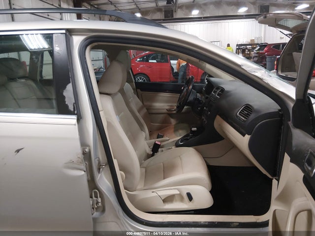 2011 Volkswagen Jetta Sportwagen 2.0l Tdi მანქანა იყიდება აუქციონზე, vin: 3VWPL8AJ5BM624630, აუქციონის ნომერი: 44607511