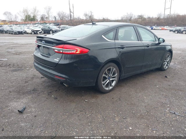 3FA6P0HD9HR153586 Ford FUSION SE