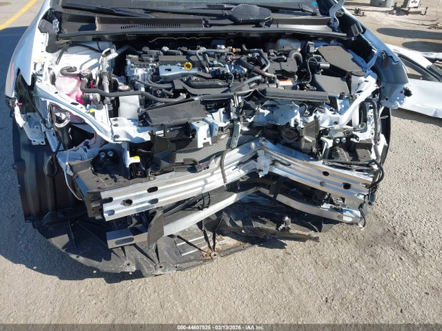 JTDACAAU6T3066624 Toyota Prius Le