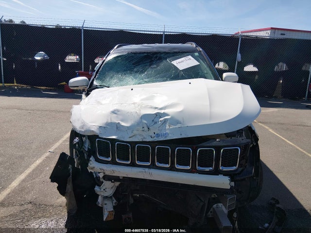 44607538 :رقم المزاد ، 3C4NJCCB3JT405873 vin ، 2018 Jeep Compass Limited Fwd مزاد بيع