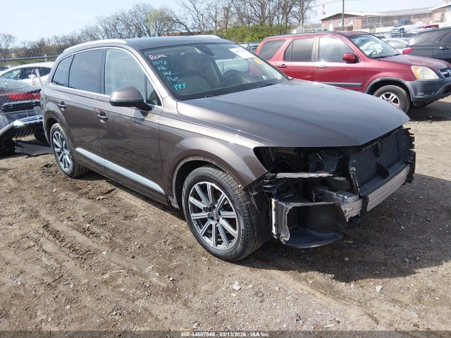 2017 AUDI Q7 WA1VAAF74HD057829 Photo 0
