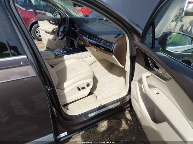 2017 AUDI Q7 WA1VAAF74HD057829 Photo 4