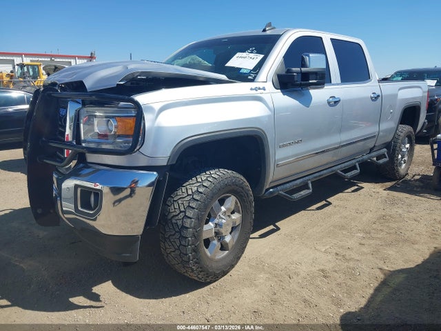 2015 Gmc Sierra 2500hd Slt მანქანა იყიდება აუქციონზე, vin: 1GT12ZE88FF678356, აუქციონის ნომერი: 44607547