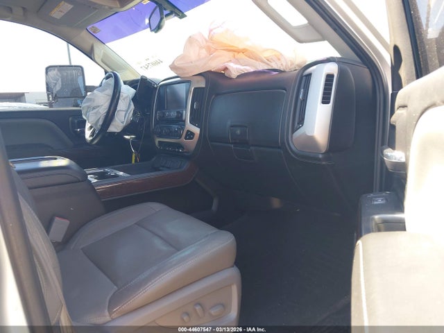 2015 Gmc Sierra 2500hd Slt მანქანა იყიდება აუქციონზე, vin: 1GT12ZE88FF678356, აუქციონის ნომერი: 44607547