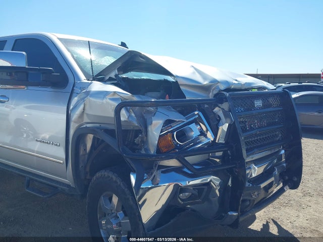 2015 Gmc Sierra 2500hd Slt მანქანა იყიდება აუქციონზე, vin: 1GT12ZE88FF678356, აუქციონის ნომერი: 44607547