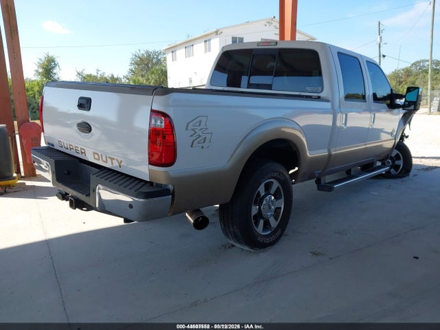 2011 FORD F-250 1FT7W2BT1BEC28577 Photo 3