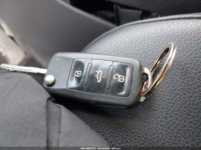 44607572 :رقم المزاد ، 1VWBM7A30CC085436 vin ، 2012 Volkswagen Passat 3.6l V6 Se مزاد بيع