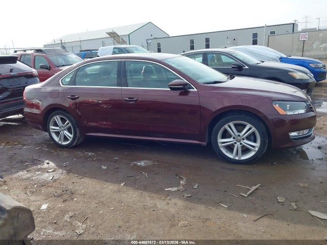 44607572 :رقم المزاد ، 1VWBM7A30CC085436 vin ، 2012 Volkswagen Passat 3.6l V6 Se مزاد بيع