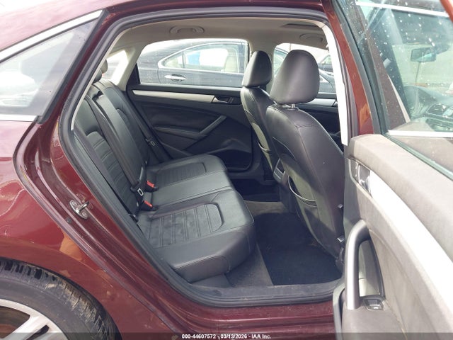 44607572 :رقم المزاد ، 1VWBM7A30CC085436 vin ، 2012 Volkswagen Passat 3.6l V6 Se مزاد بيع