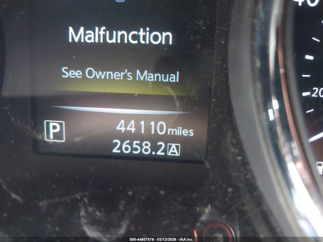 5N1AT2MV6FC775628 Nissan Rogue Sl