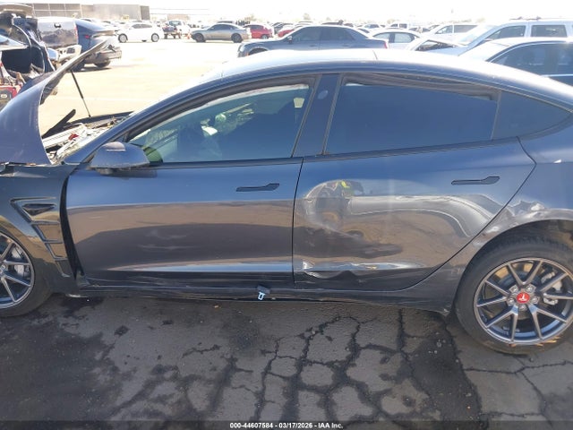 44607584 :رقم المزاد ، 5YJ3E1EB6NF129187 vin ، 2022 Tesla Model 3 Long Range Dual Motor All-wheel Drive مزاد بيع