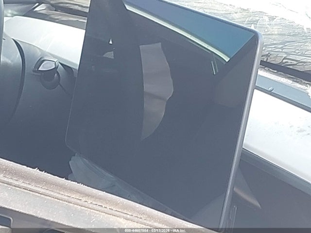 44607584 :رقم المزاد ، 5YJ3E1EB6NF129187 vin ، 2022 Tesla Model 3 Long Range Dual Motor All-wheel Drive مزاد بيع