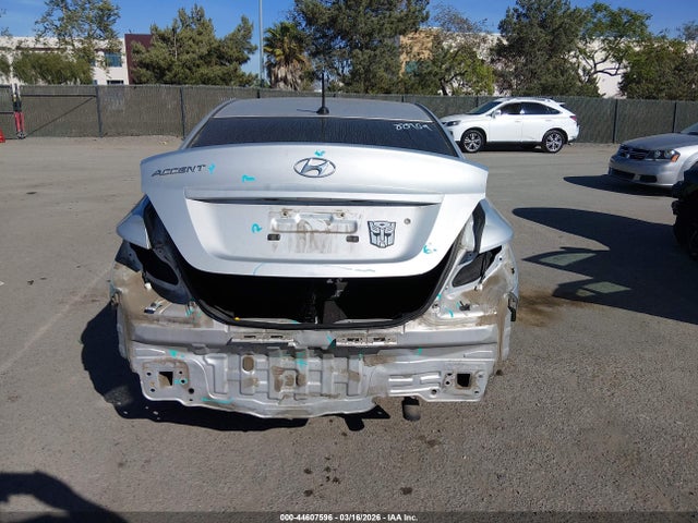 KMHCT4AEXGU051686 Hyundai ACCENT SE