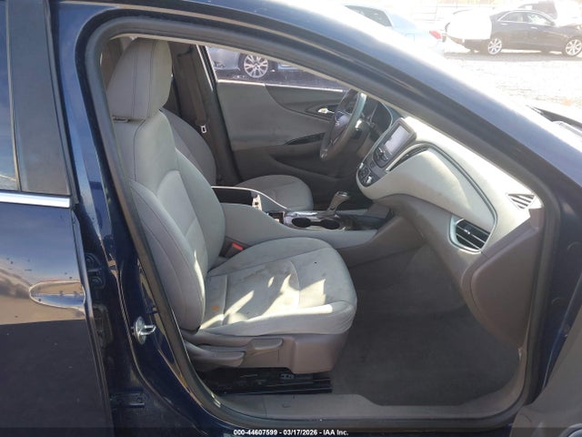 2016 CHEVROLET MALIBU 1G1ZB5ST6GF342543 Photo 4