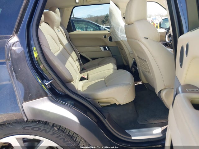 Aukcja sprzedaży 2017 Land Rover Range Rover Sport 3.0l V6 Supercharged Hse, vin: SALWR2FV5HA177379, numer aukcji: 44607609