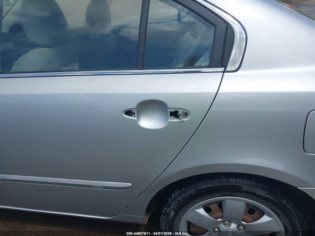 2008 Kia Optima Lx მანქანა იყიდება აუქციონზე, vin: KNAGE123085256762, აუქციონის ნომერი: 44607611