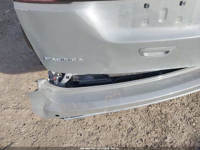 44607635 :رقم المزاد ، 2C4RC1BG8PR606855 vin ، 2023 Chrysler Pacifica Touring L مزاد بيع