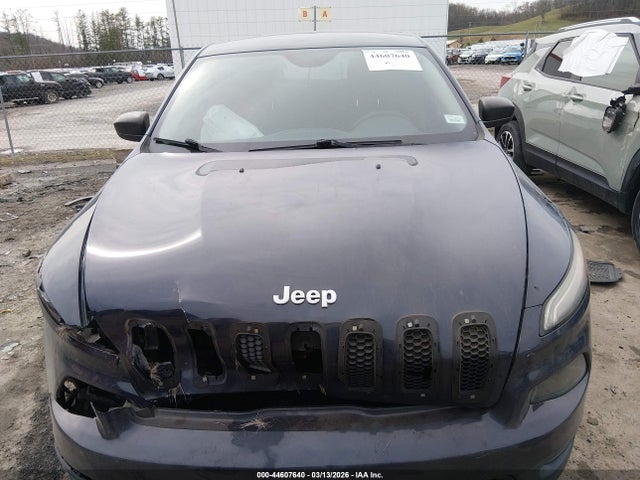 44607640 :رقم المزاد ، 1C4PJLAB6GW200949 vin ، 2016 Jeep Cherokee Sport مزاد بيع