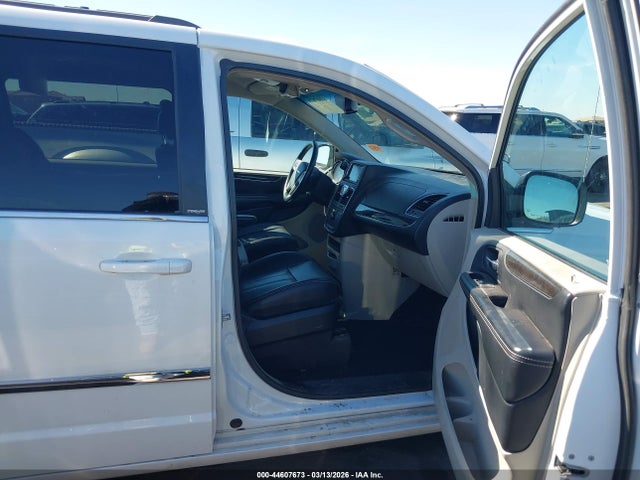 Продаж на аукціоні авто 2014 Chrysler Town & Country Touring, vin: 2C4RC1BG8ER215606, номер лоту: 44607673