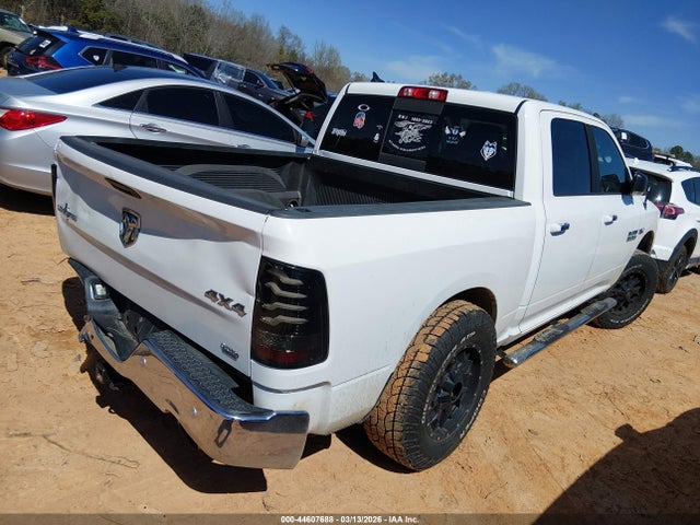 2017 RAM 1500 1C6RR7LT5HS641521 Photo 3