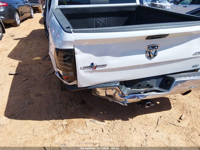 2017 RAM 1500 1C6RR7LT5HS641521 Photo 5