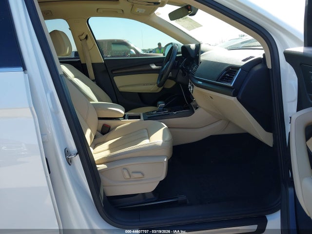 Aukcja sprzedaży 2021 Audi Q5 Premium 45 Tfsi Quattro S Tronic, vin: WA1AAAFY9M2046404, numer aukcji: 44607707