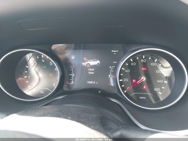 3C4NJCCB4JT124438 Jeep Compass Limited Fwd