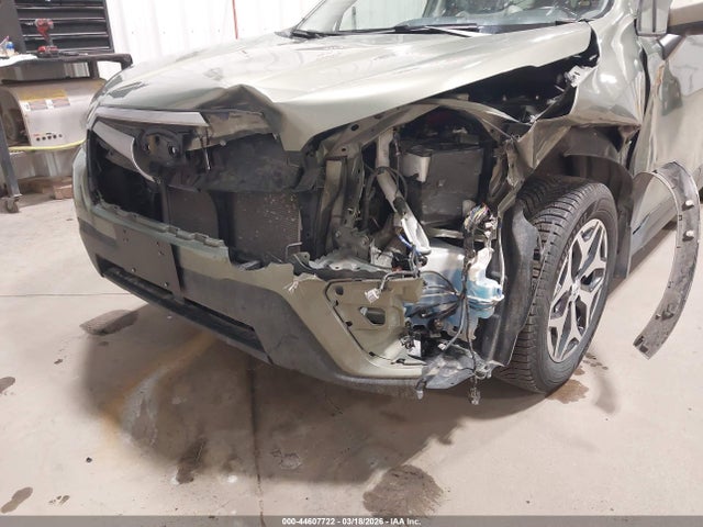 2021 Subaru Forester Premium მანქანა იყიდება აუქციონზე, vin: JF2SKAJC9MH507120, აუქციონის ნომერი: 44607722