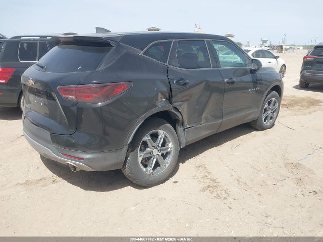Chevrolet Blazer Awd 2lt 2025 3GNKBHR45SS219126 Image 4