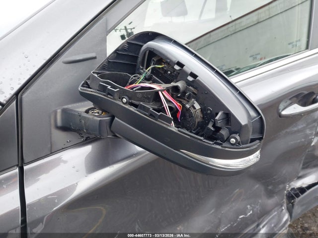 JTMJFREVXGJ072811 Toyota RAV4 SE