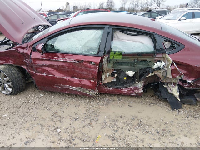2016 Chrysler 200 S მანქანა იყიდება აუქციონზე, vin: 1C3CCCBB6GN178789, აუქციონის ნომერი: 44607818
