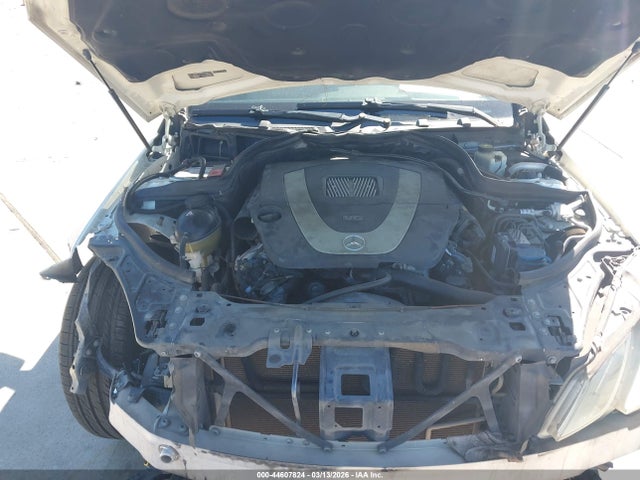 44607824 :رقم المزاد ، WDDKK5GF2BF076786 vin ، 2011 Mercedes-benz E 350 مزاد بيع