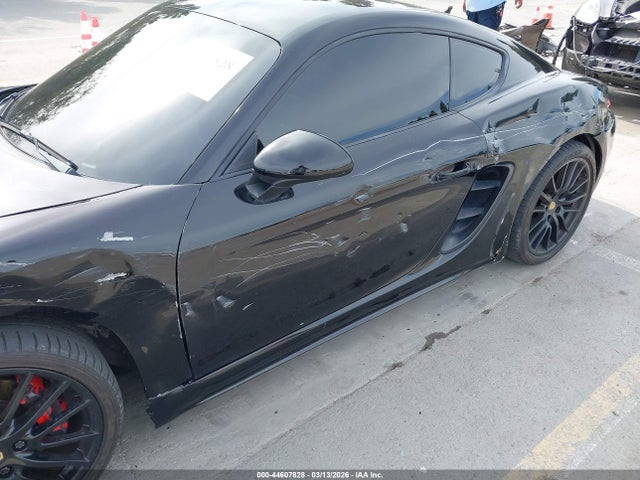 Porsche 718 Cayman 2018 WP0AA2A80JK261071 Image 18