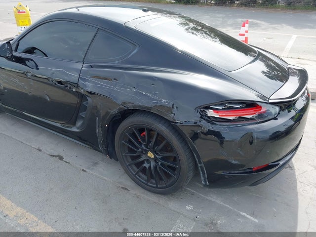 Porsche 718 Cayman 2018 WP0AA2A80JK261071 Image 19
