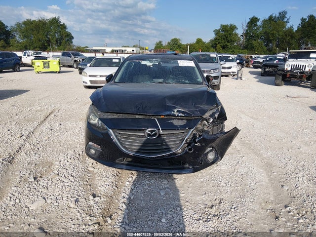 3MZBM1V74FM230071 Mazda Mazda3 I Touring