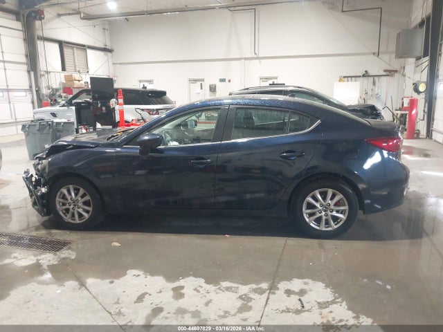 3MZBM1V74FM230071 Mazda Mazda3 I Touring