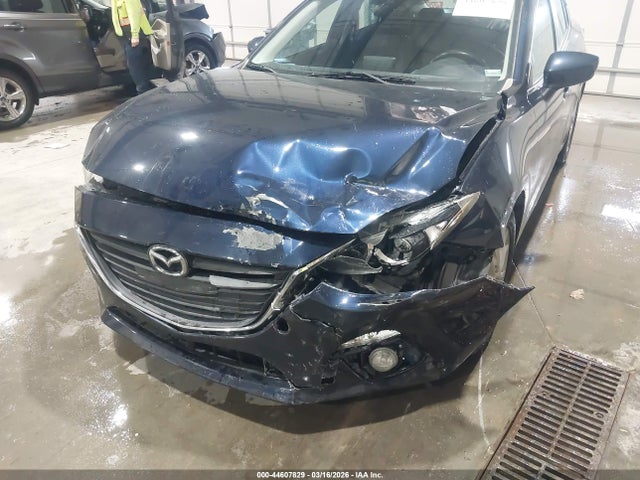 3MZBM1V74FM230071 Mazda Mazda3 I Touring